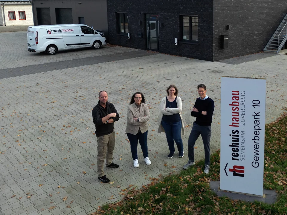Firmensitz reehuis hausbau - Luftaufnahme